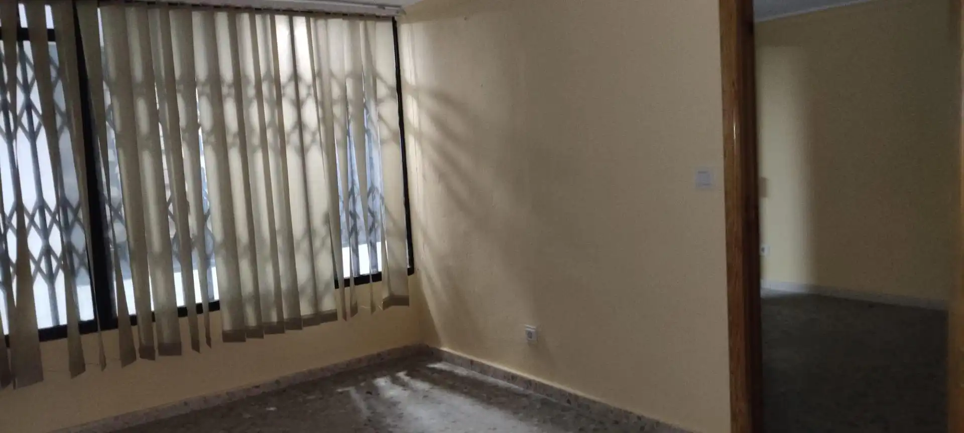 Schlafzimmer von Büro zum Verkauf in Huelva