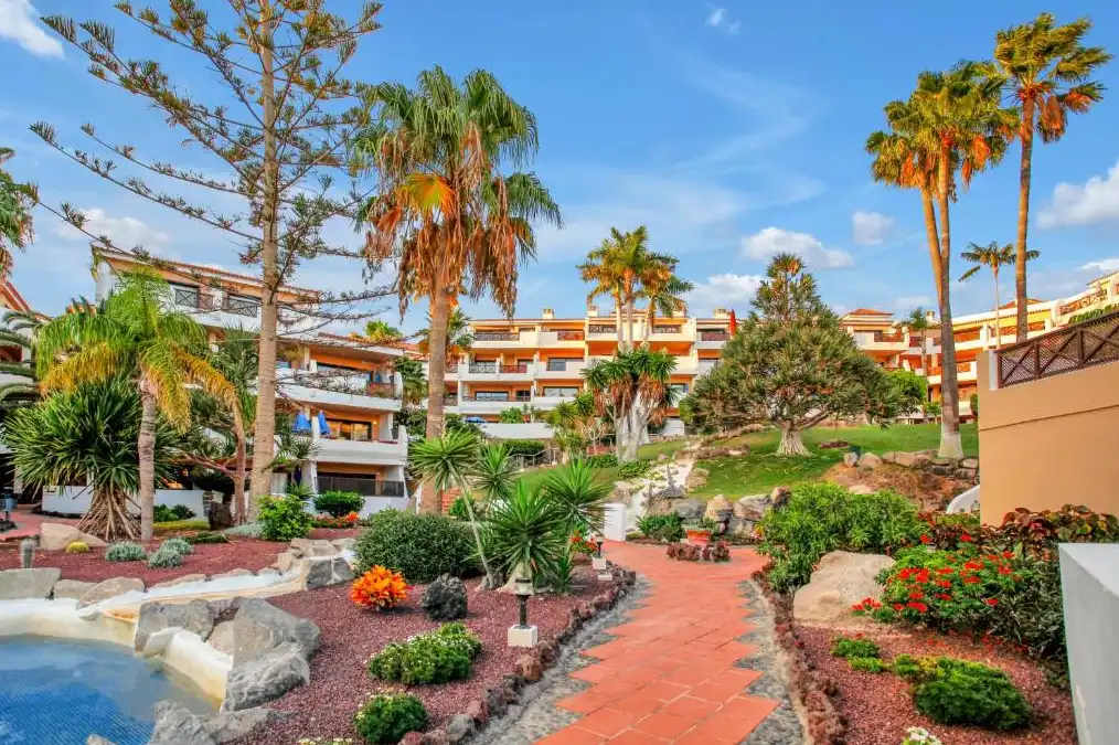 Vista exterior de Piso en venta en San Miguel de Abona con Aire acondicionado, Terraza y Amueblado