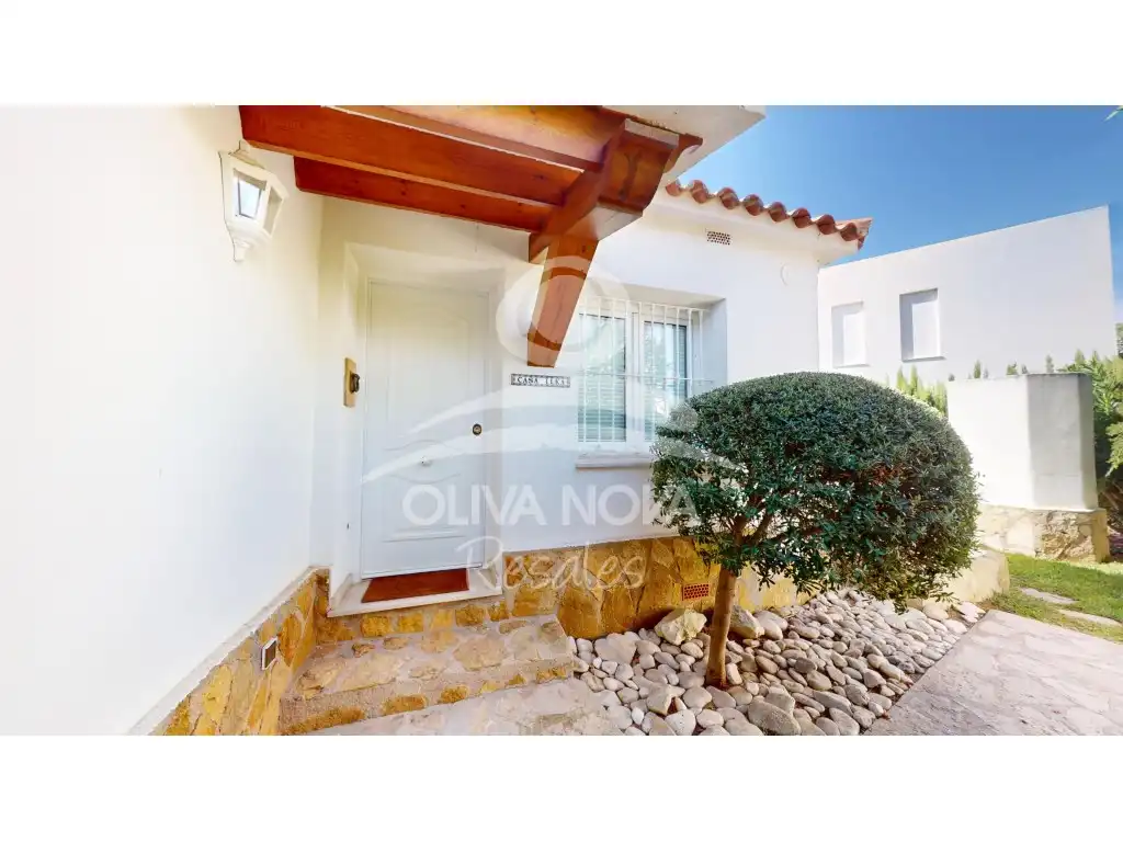 Casa amb piscina en venda a Calle Brueghell, imagen 26