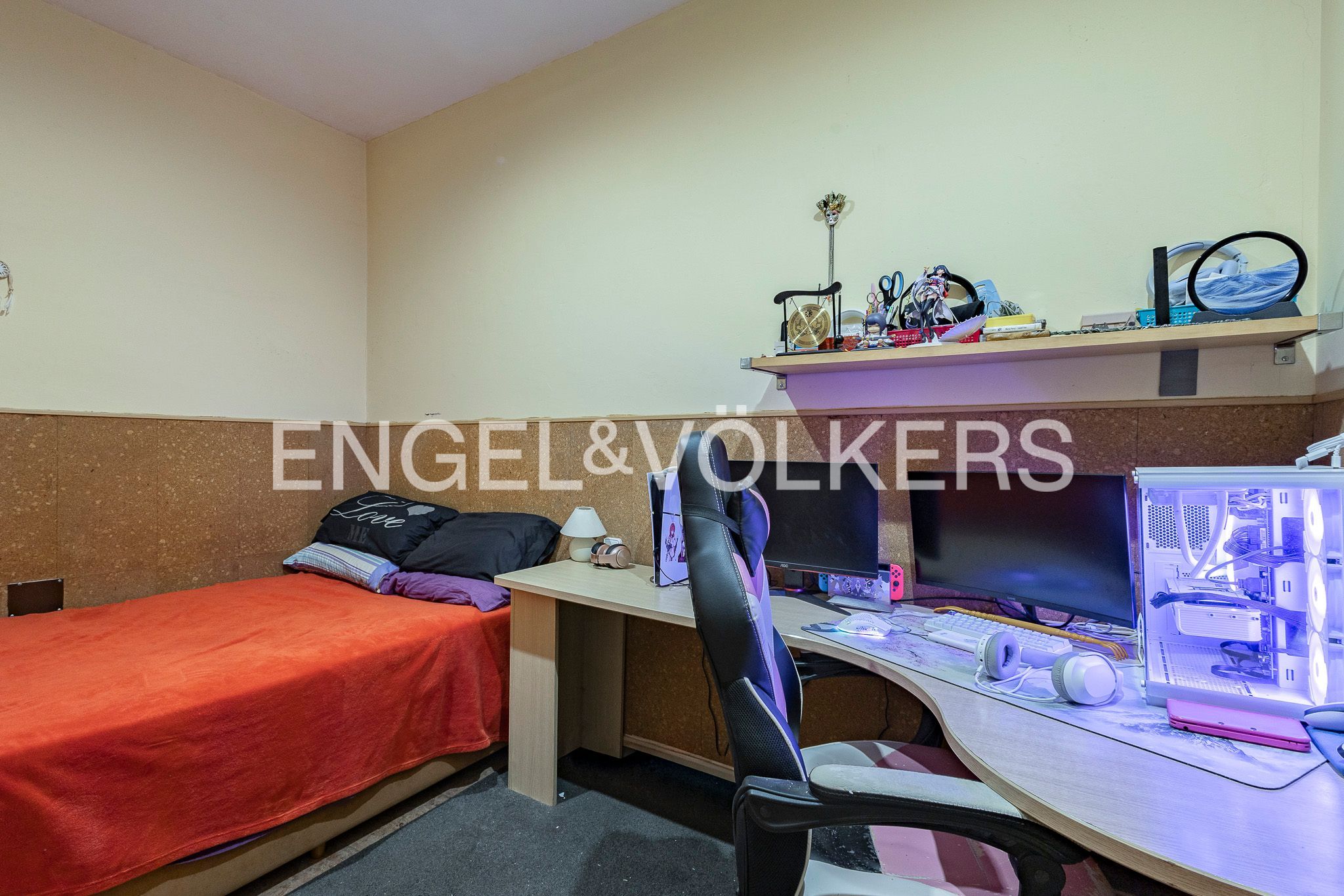 Habitación de Casa o chalet en venta en Santa Coloma de Cervelló con Aire acondicionado, Calefacción y Jardín privado