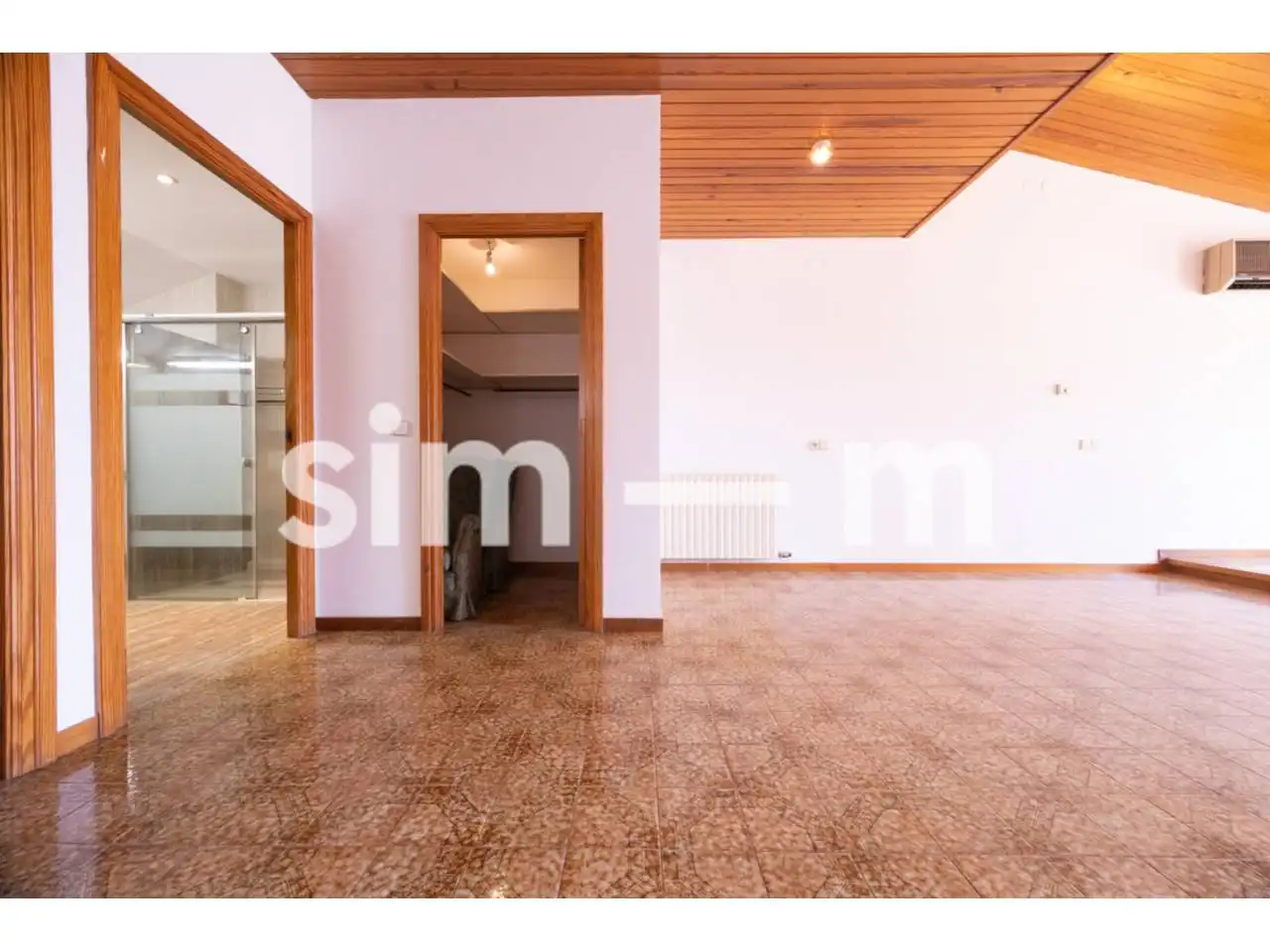 Habitación de Dúplex en venta en Vic con Calefacción, Terraza y Trastero