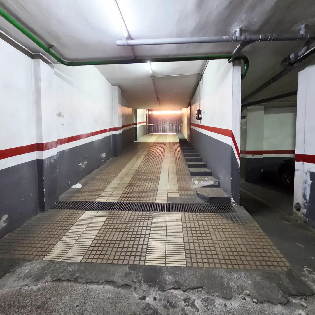 Individual amb ascensor de lloguer a Carrer del Bruc, imagen 4