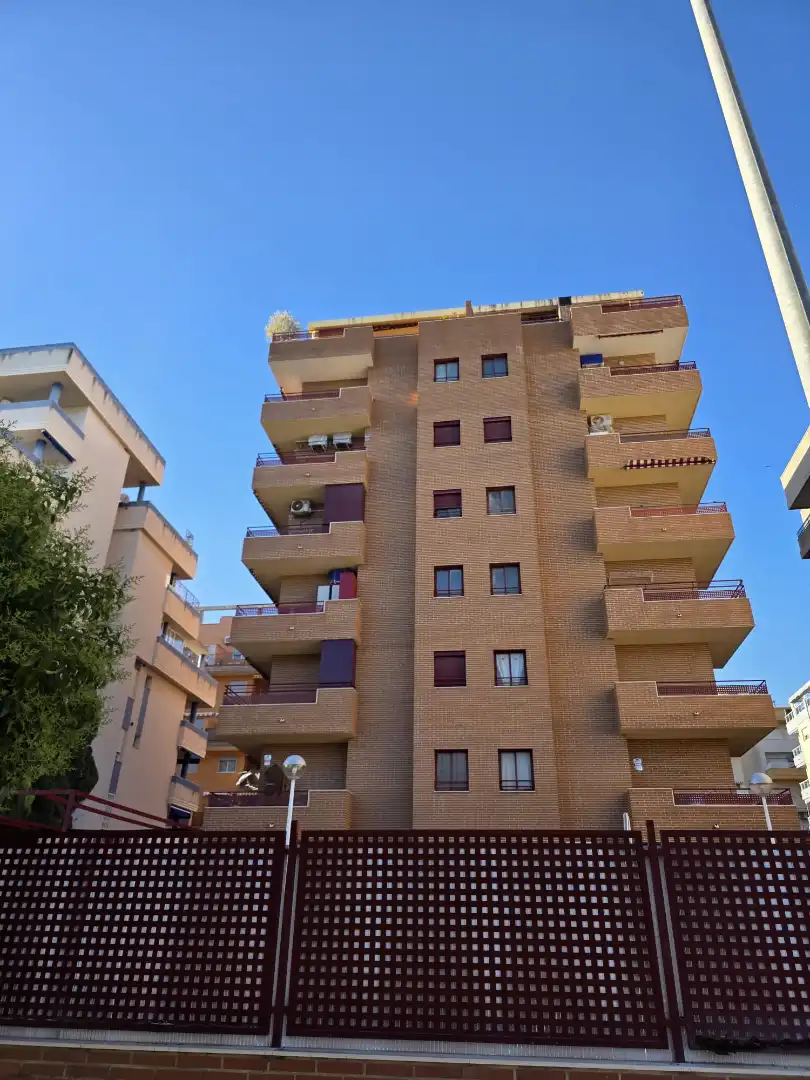 Exterior view of Flat for rent in Canet d'En Berenguer  with Air Conditioner, Furnished and Oven