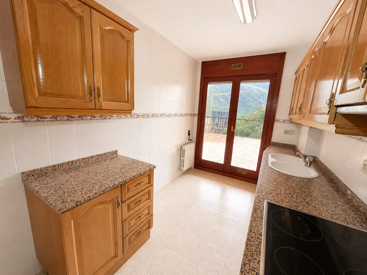 Cocina de Piso de alquiler en Escaldes – Engordany con Calefacción y Terraza