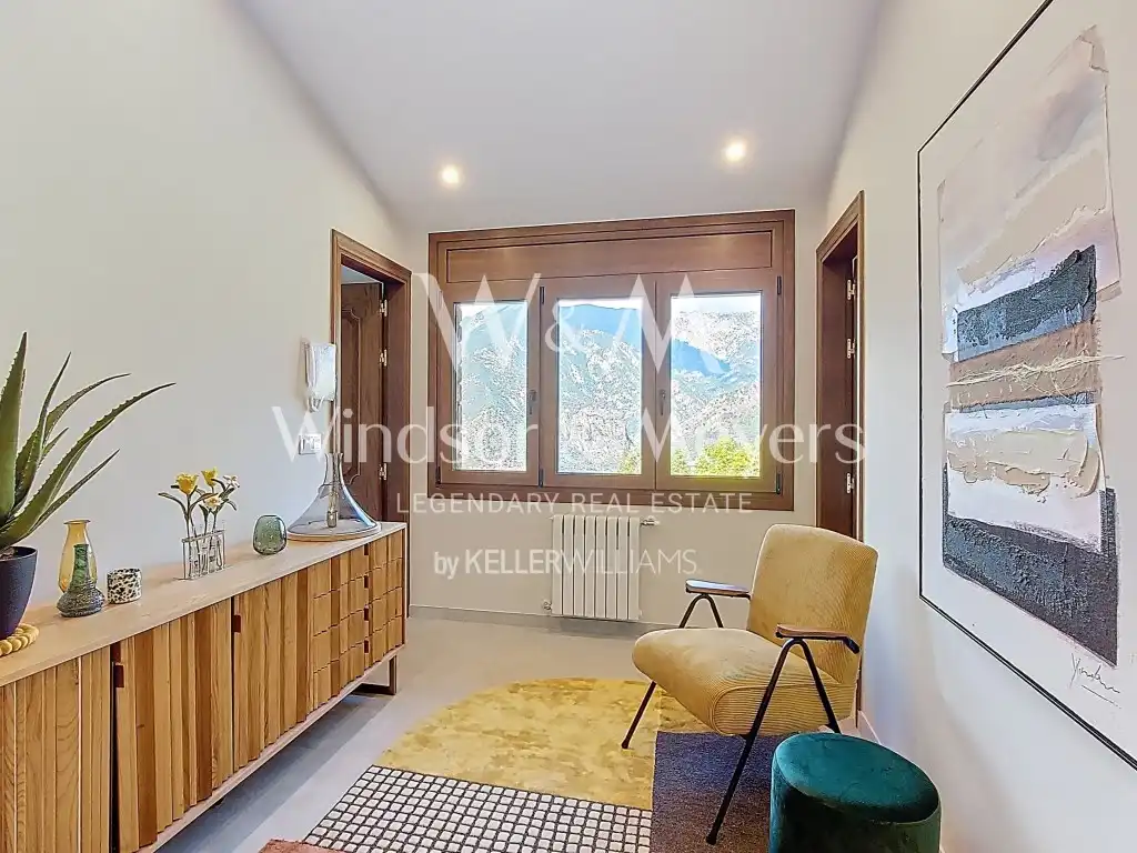 Sala de estar de Casa o chalet en venta en Sant Julià de Lòria con Balcón