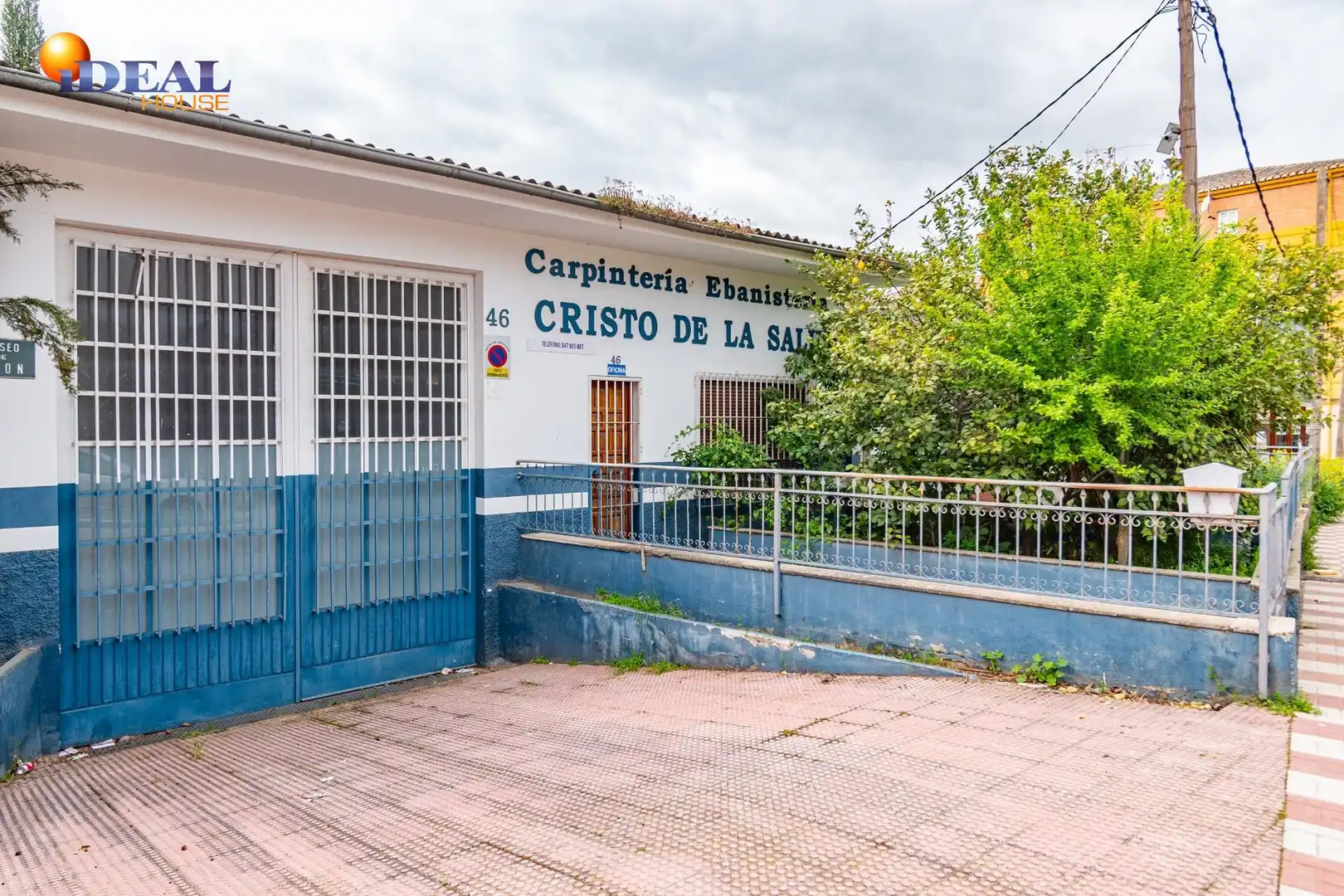 Nau industrial en venda a Paseo COLON 46