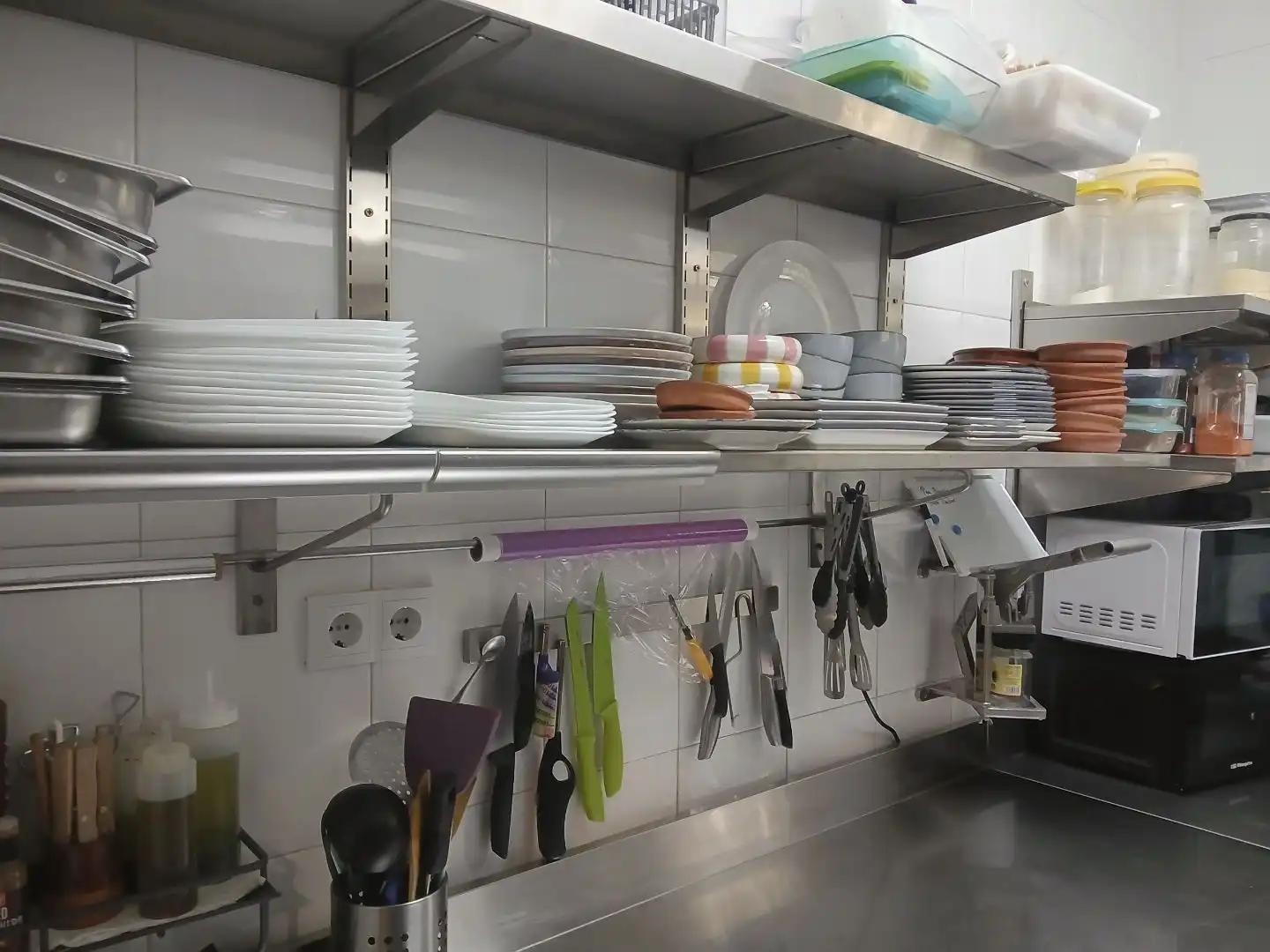 Cuina de Local en venda en Benidorm amb Aire condicionat, Calefacció i Terrassa