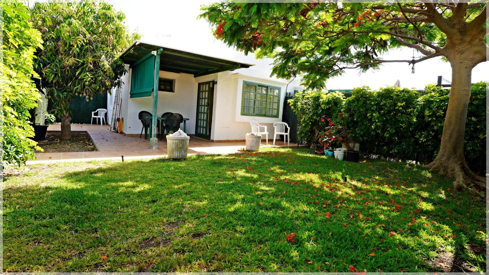 Garden of House or chalet for sale in San Bartolomé de Tirajana  with Private garden, Terrace and Community pool