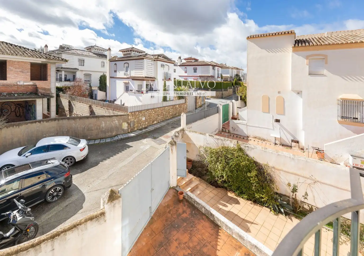 Vista exterior de Casa o chalet en venta en Gójar con Calefacción y Piscina