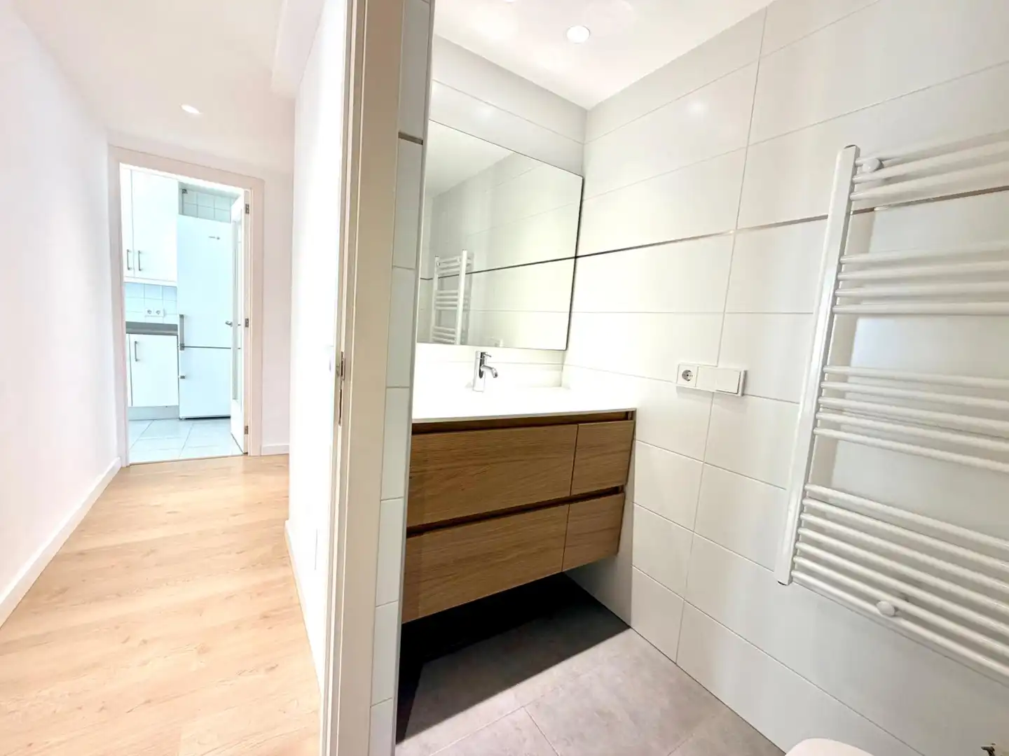 Bathroom of Flat for rent in  Palma de Mallorca  with Air Conditioner, Heating and Parquet flooring
