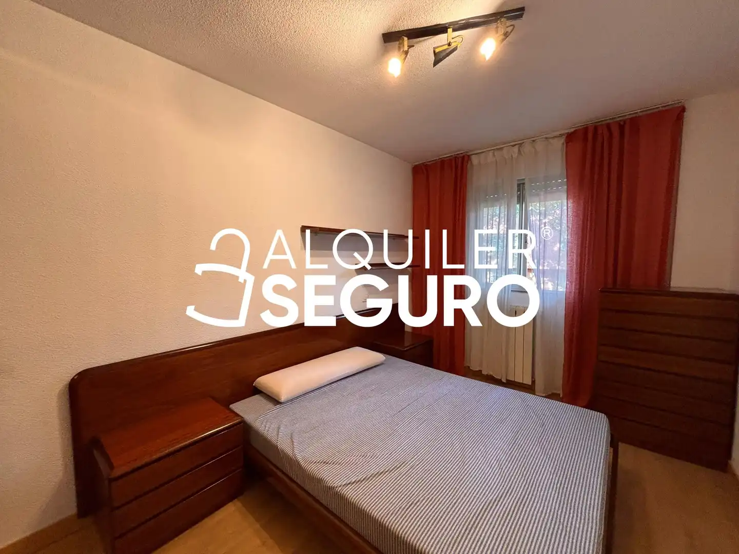 Schlafzimmer von Wohnung zur Miete in Covibar - Pablo Iglesias