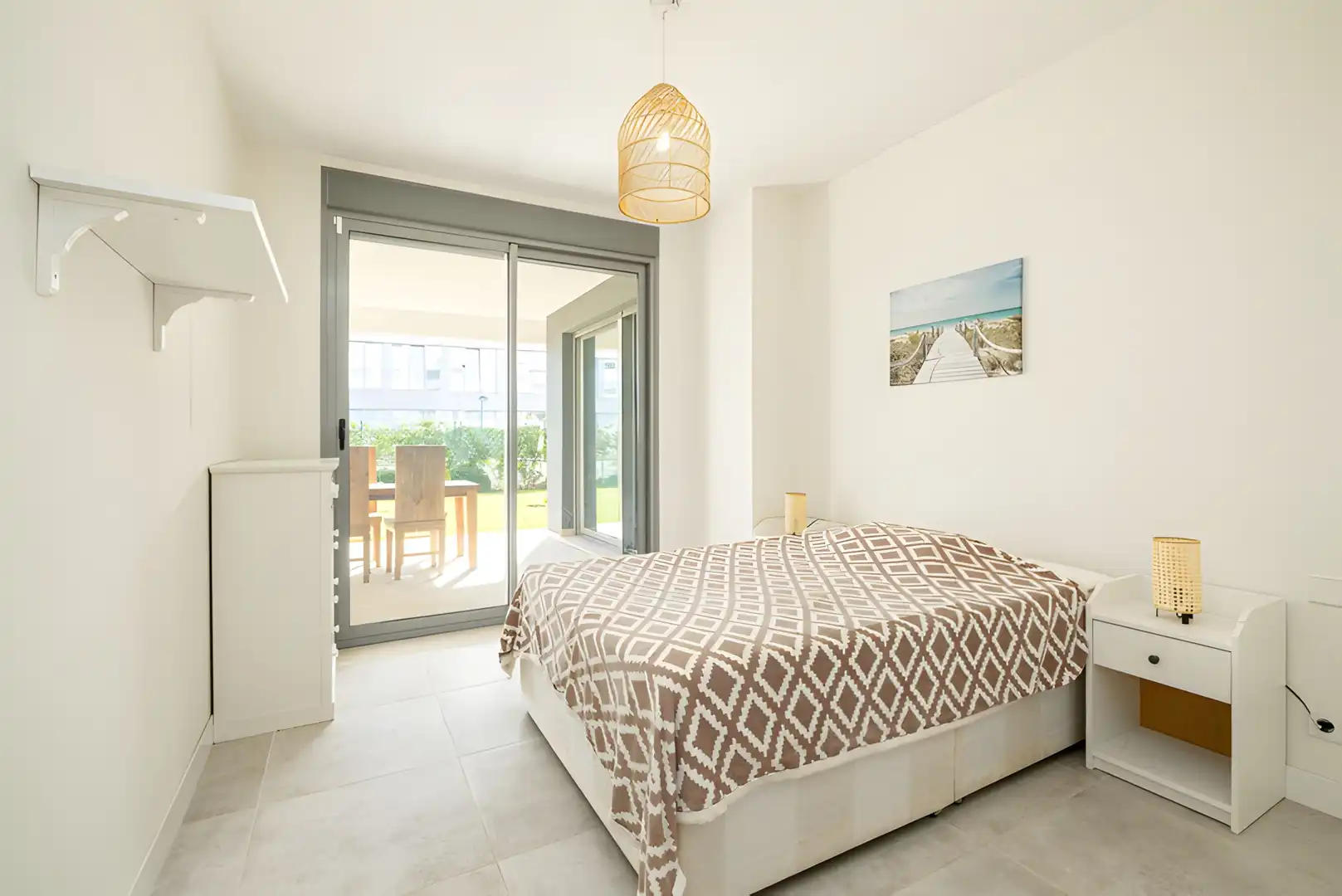 Dormitori de Apartament en venda en Estepona amb Aire condicionat, Jardí privat i Terrassa