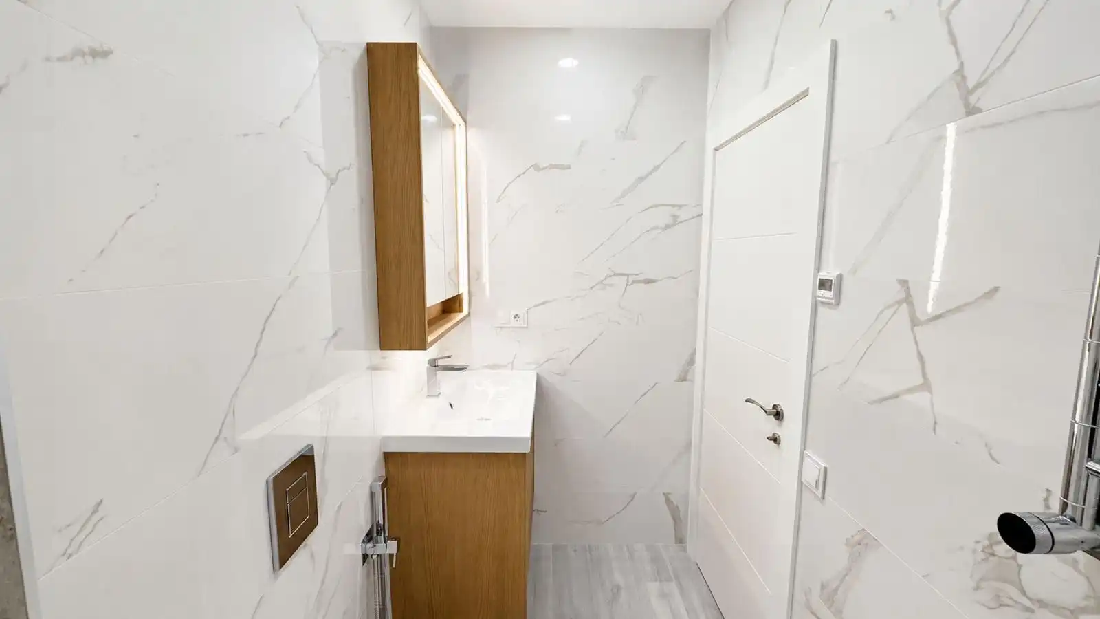 Baño de Planta baja en venta en Torrevieja con Aire acondicionado, Calefacción y Terraza