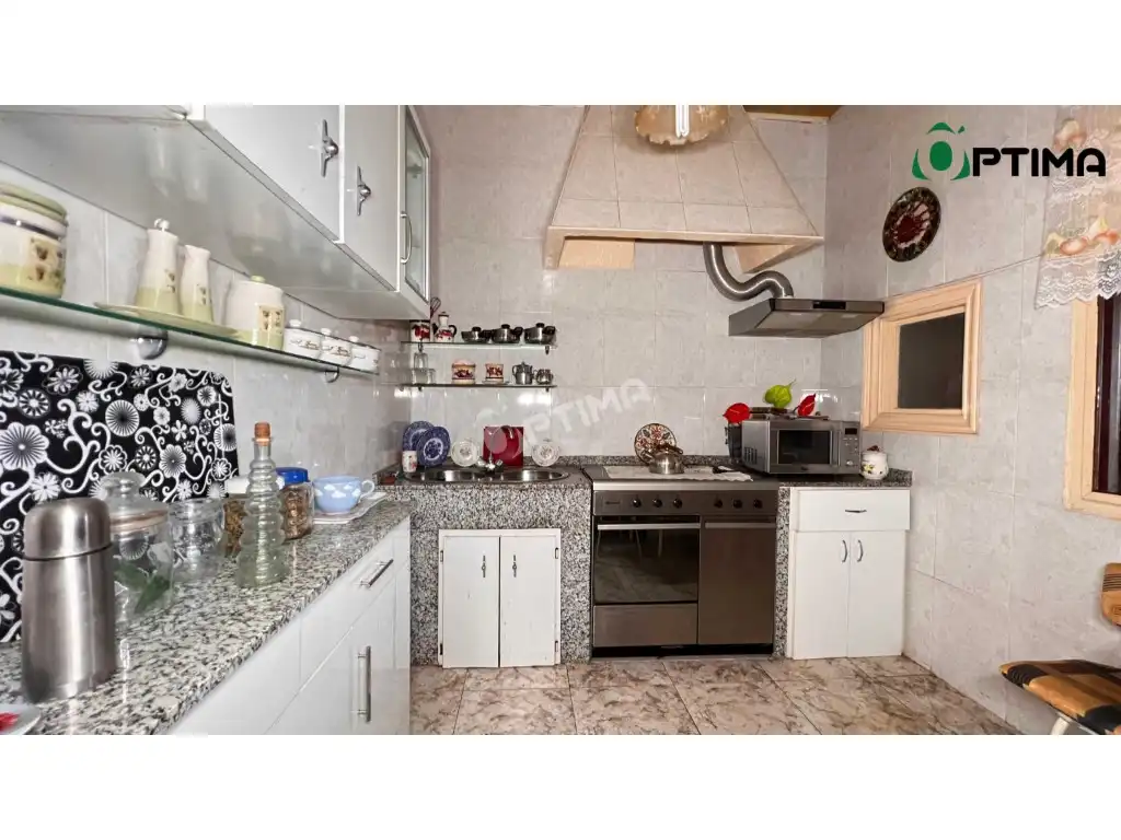 House for sale in A Estrada, imagen 2