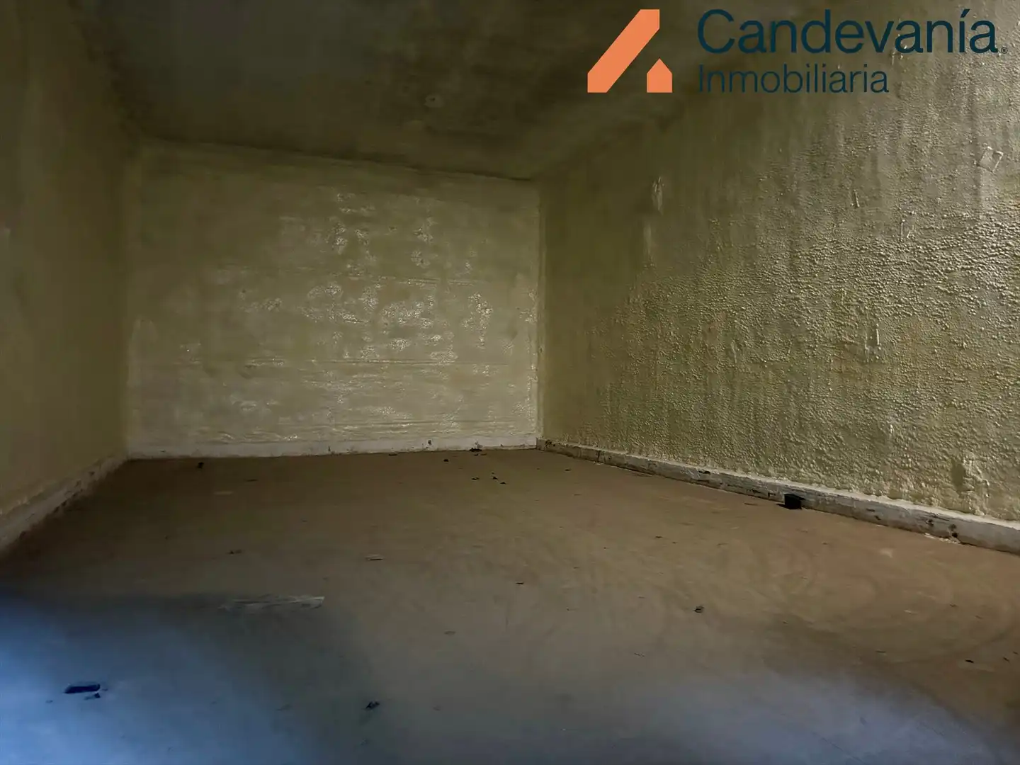 Nave industrial en venta en Zuera