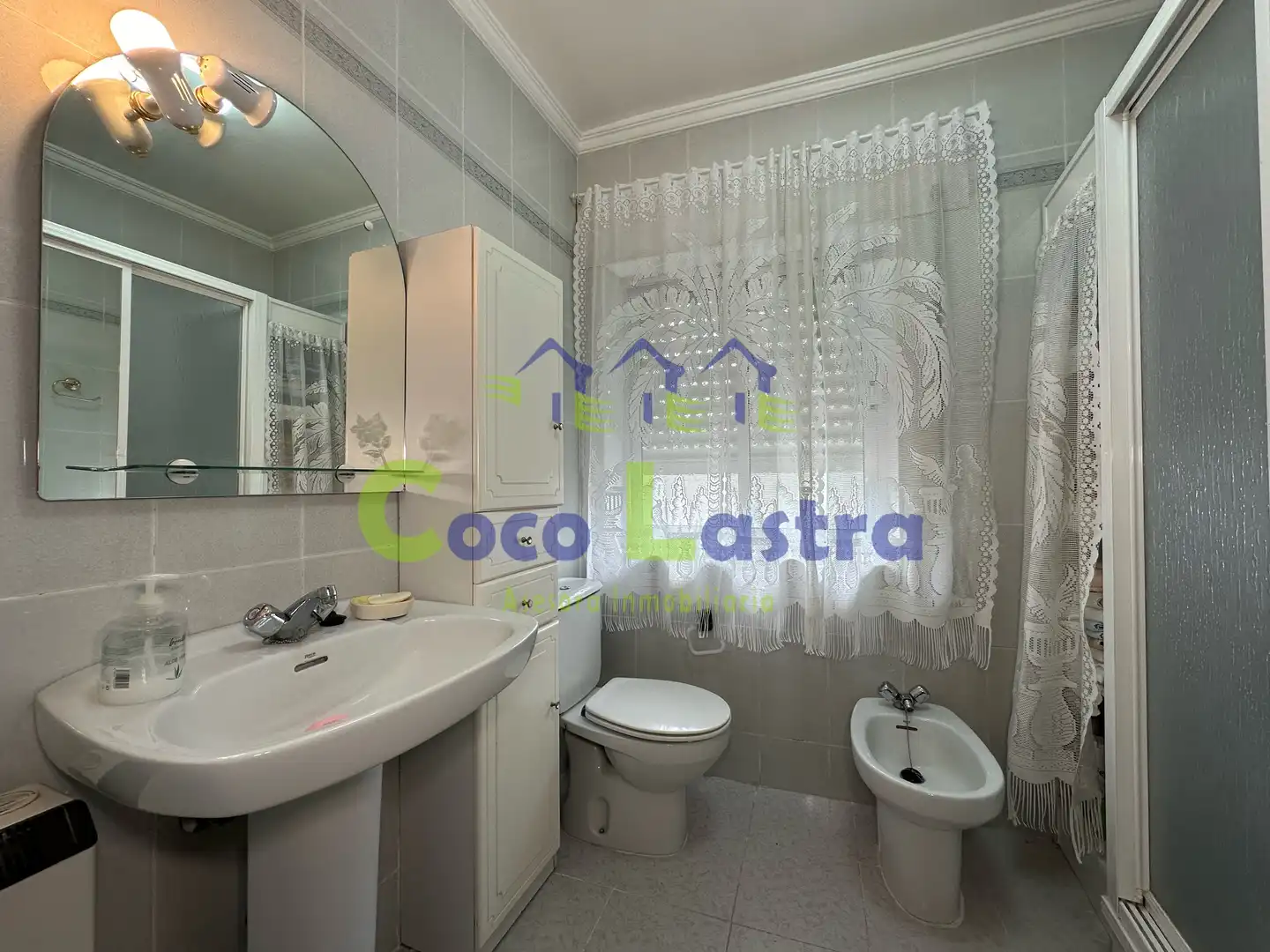 Baño de Finca rústica en venta en Pedraza de Alba con Calefacción, Terraza y Trastero