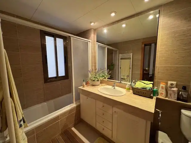 Bathroom of Flat for sale in La Ràpita  with Storage room and Balcony