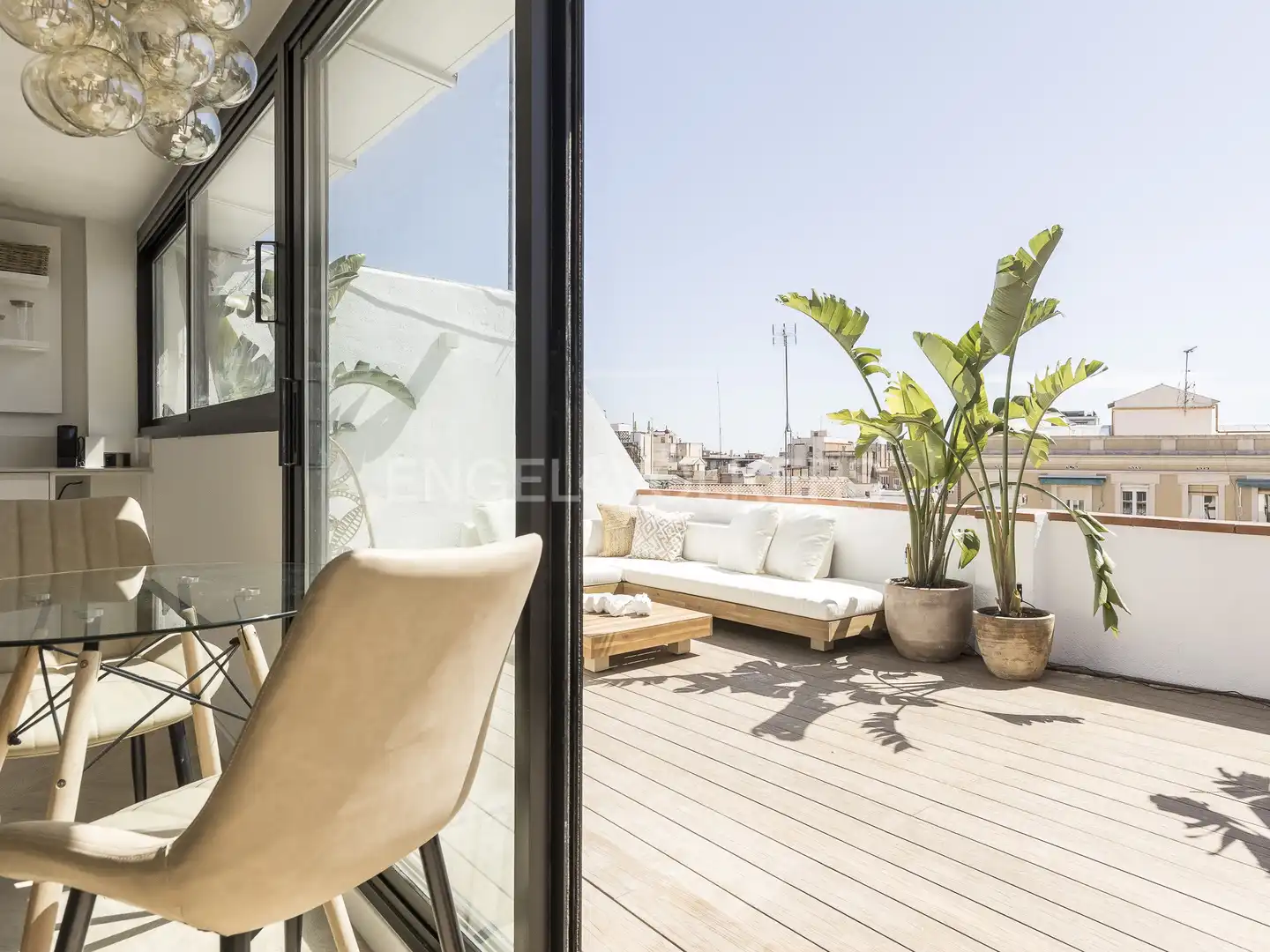 Attic for rent in Vila de Gràcia