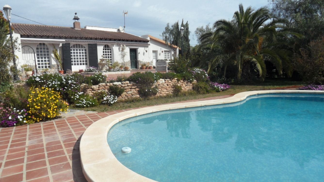 House or chalet for sale in Villamontes - Boqueres