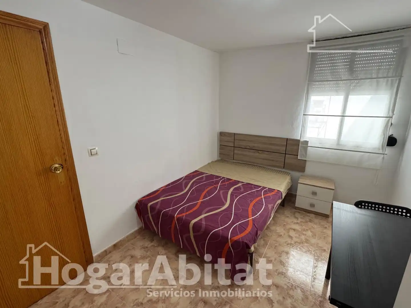 Bedroom of Flat for sale in Sur