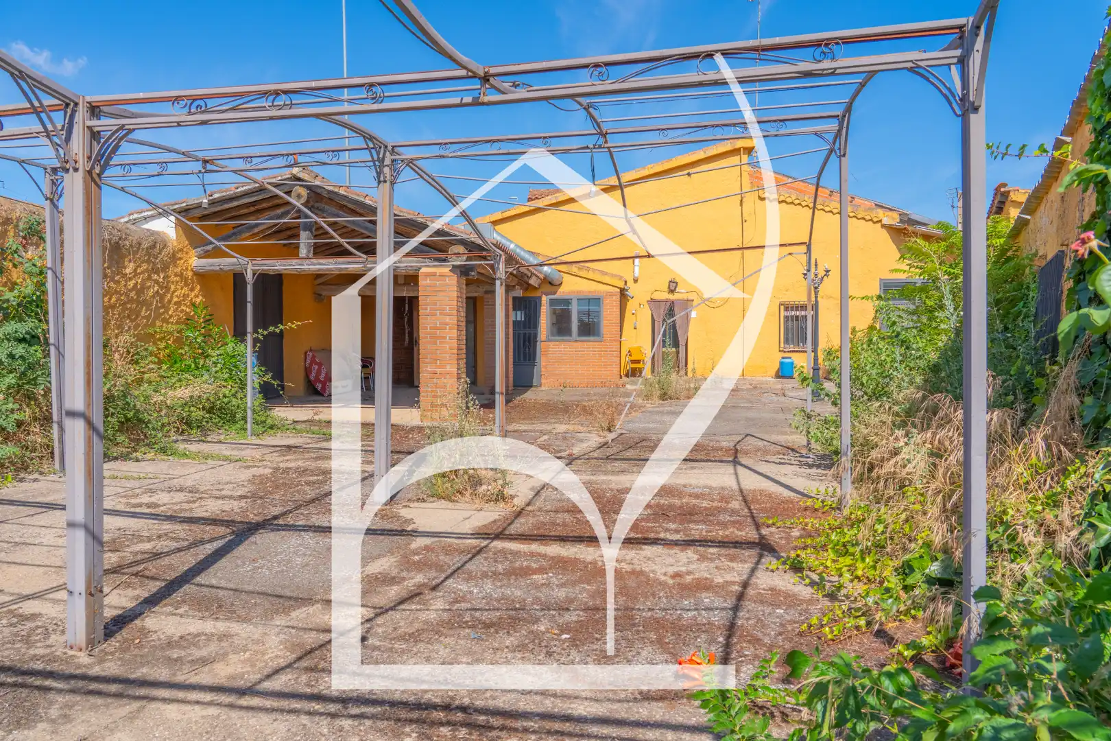 Vista exterior de Casa o chalet en venta en Villarmayor con Aire acondicionado