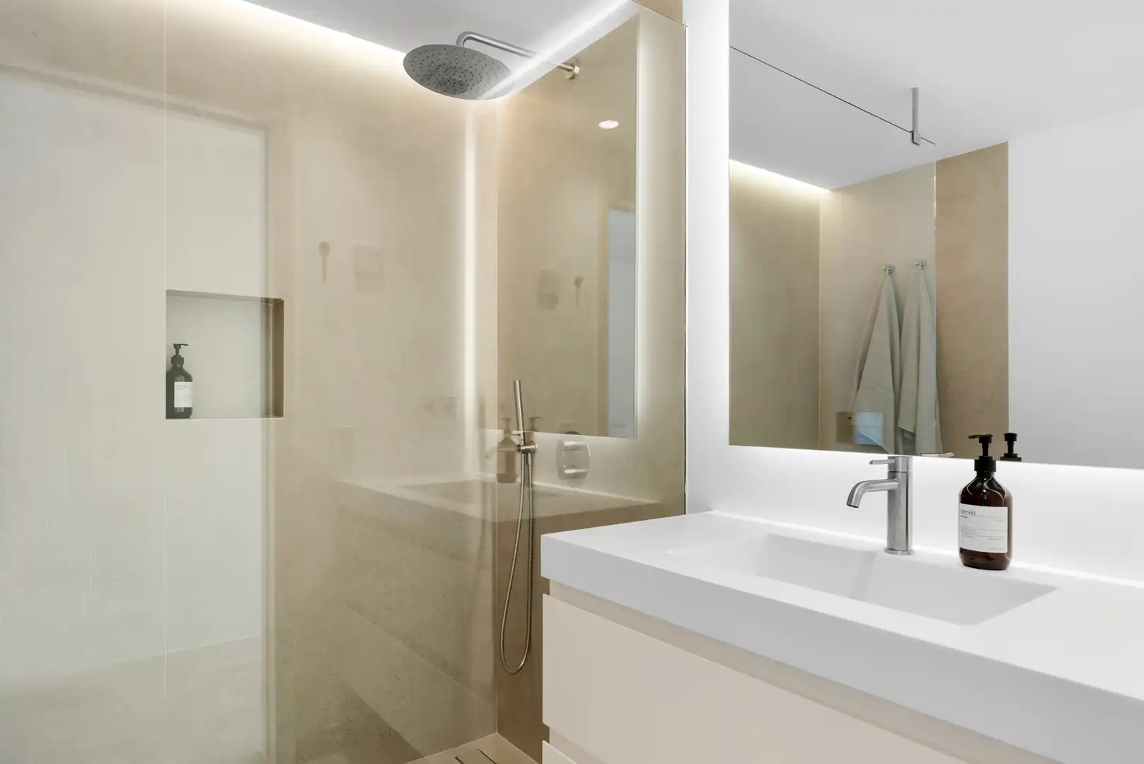 Chalet con piscina en venta en Las Chapas - El Rosario, imagen 35