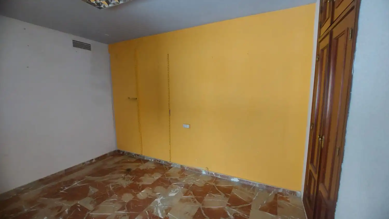 Dúplex en venta en Jaén con Aire acondicionado, Trastero y Balcón