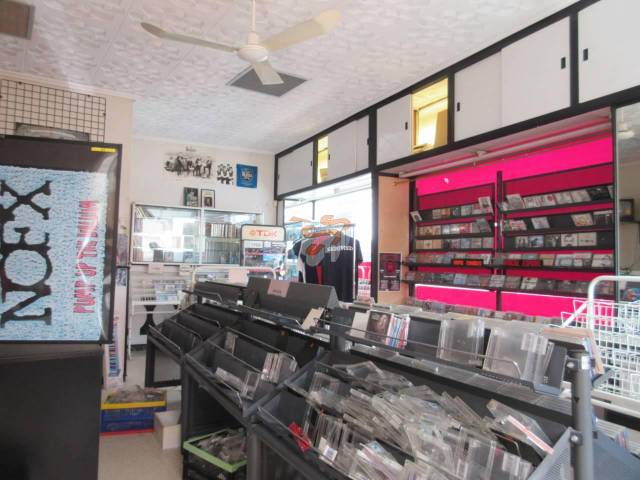 Local comercial en Venta en Canido