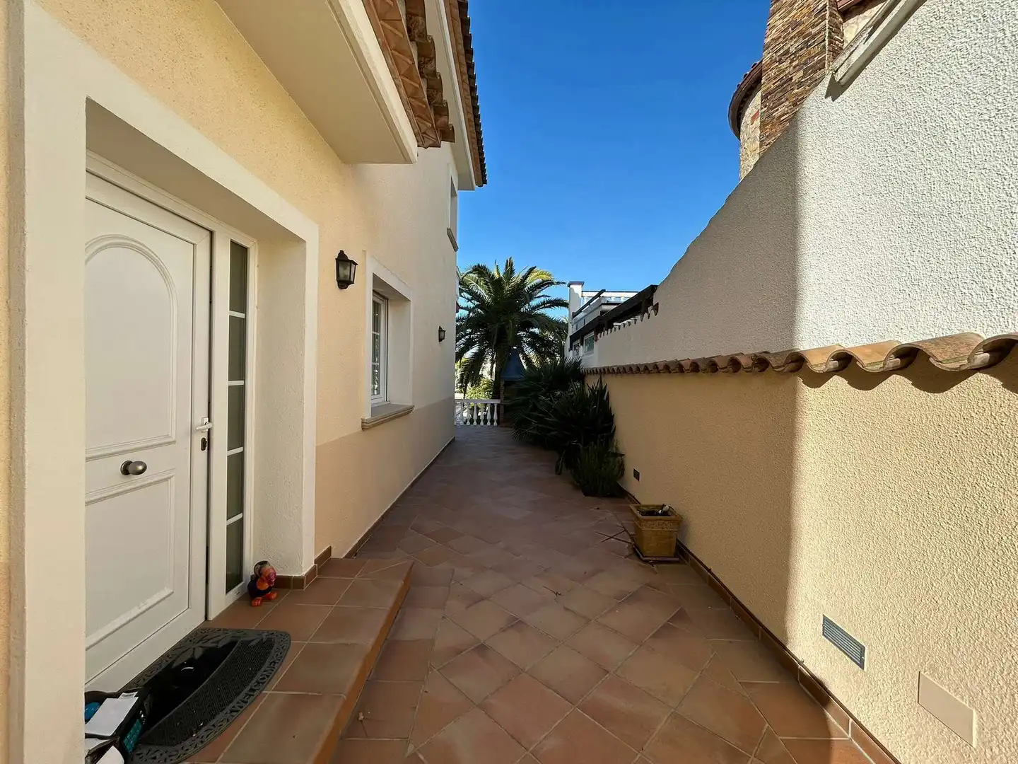 Casa con piscina in vendita a Cap Ras - Creus - Falconera, imagen 4