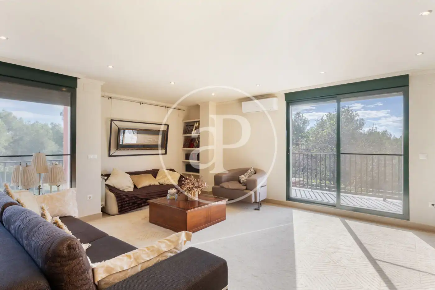 Vista exterior de Finca rústica en venta en Torrent con Aire acondicionado, Calefacción y Jardín privado