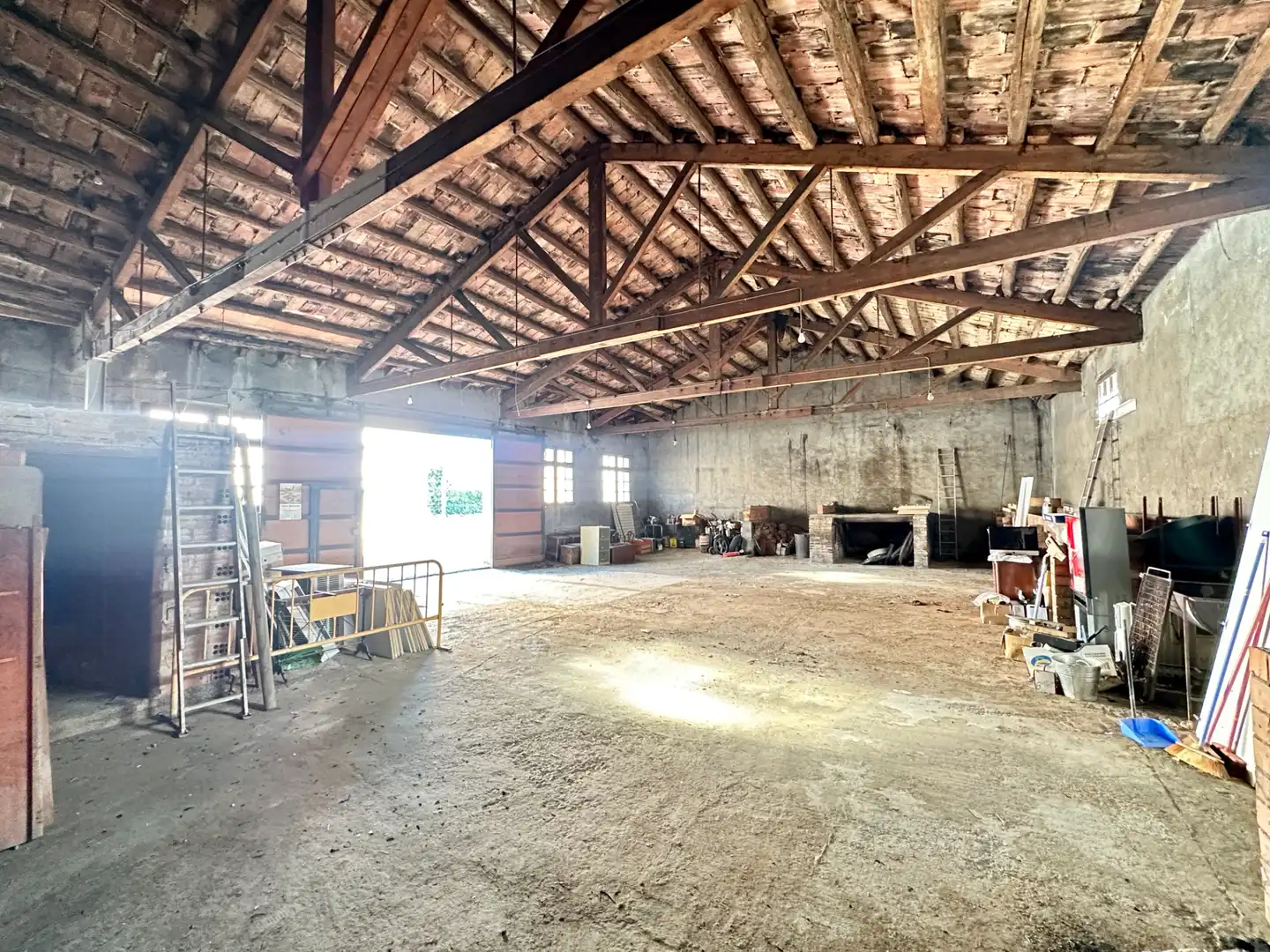 Nave industrial en venta en Carrer de la Diputació, imagen 5