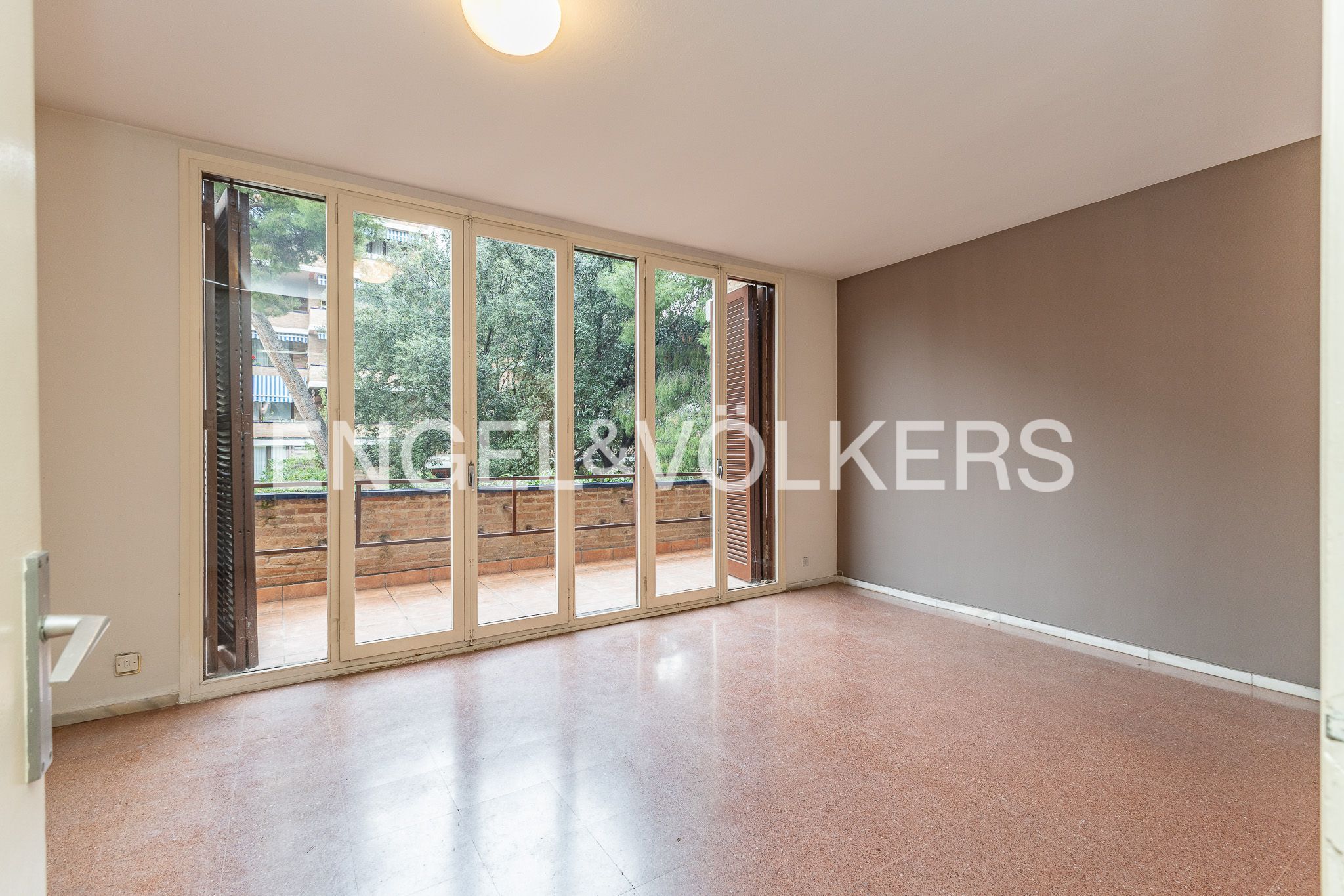 Exterior view of Apartment for sale in Sabadell  with Heating, Storage room and Balcony