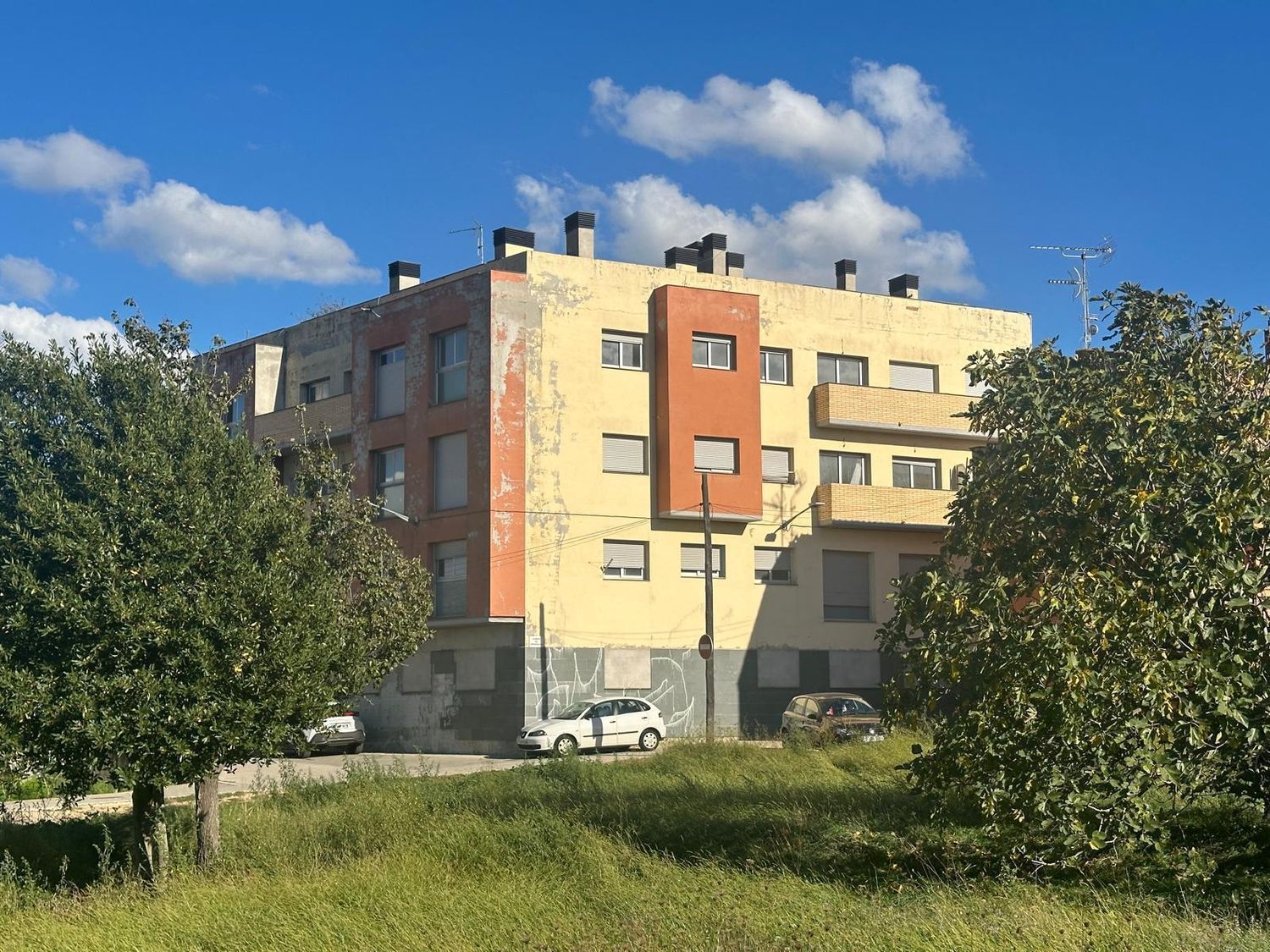 Exterior view of Building for sale in Tordera