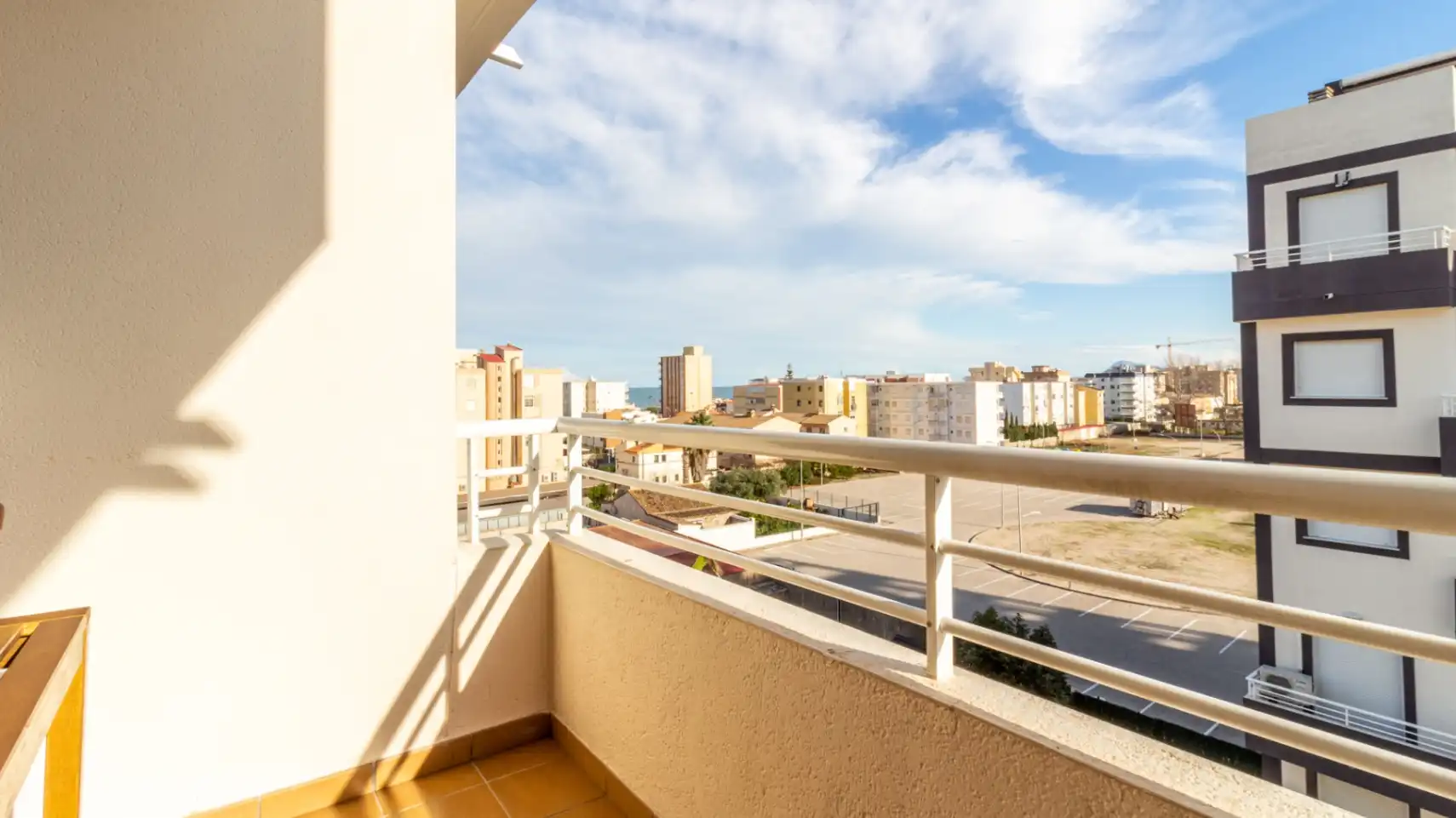 Apartment mit Pool zum Verkauf in Piles