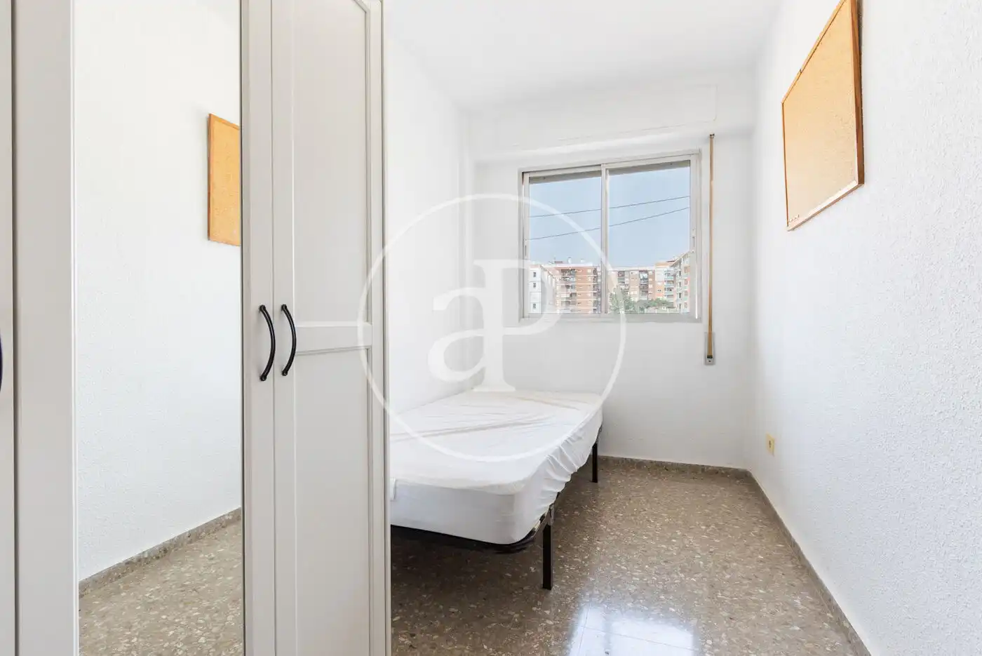 Piso de alquiler en Avinguda de la Constitució, Torrefiel