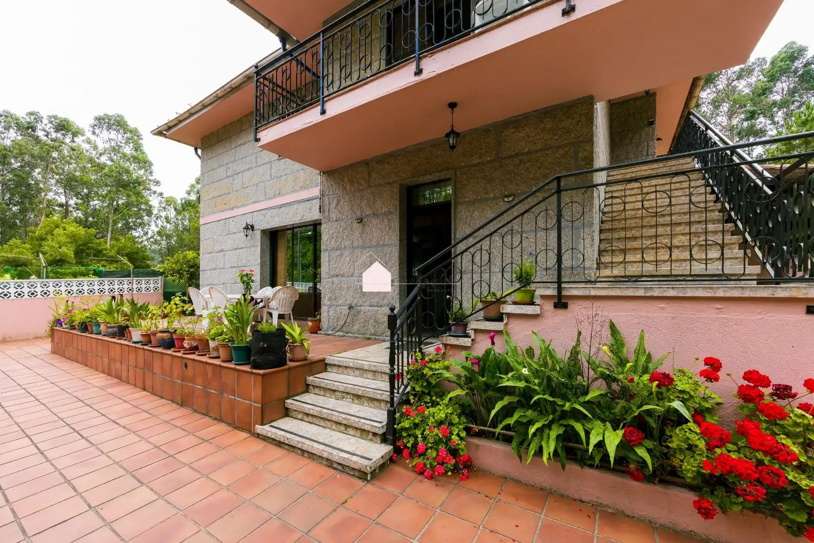 Vista exterior de Casa o chalet en venta en Gondomar con Calefacción, Jardín privado y Trastero