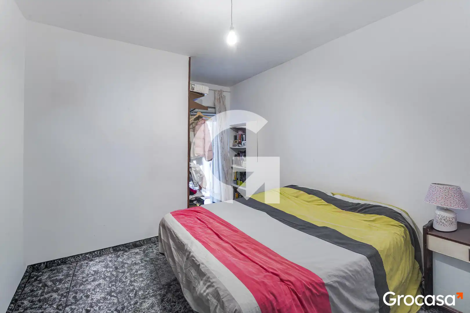 Habitación de Piso en venta en L'Hospitalet de Llobregat con Calefacción y Horno