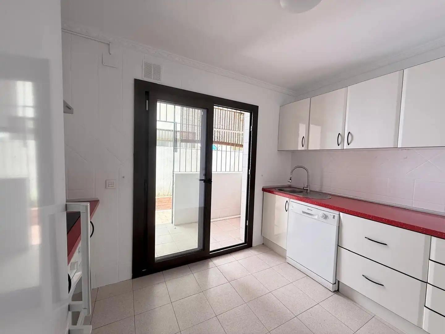 Kitchen of Apartments for sale in Fuengirola  with Air Conditioner, Terrace and Balcony