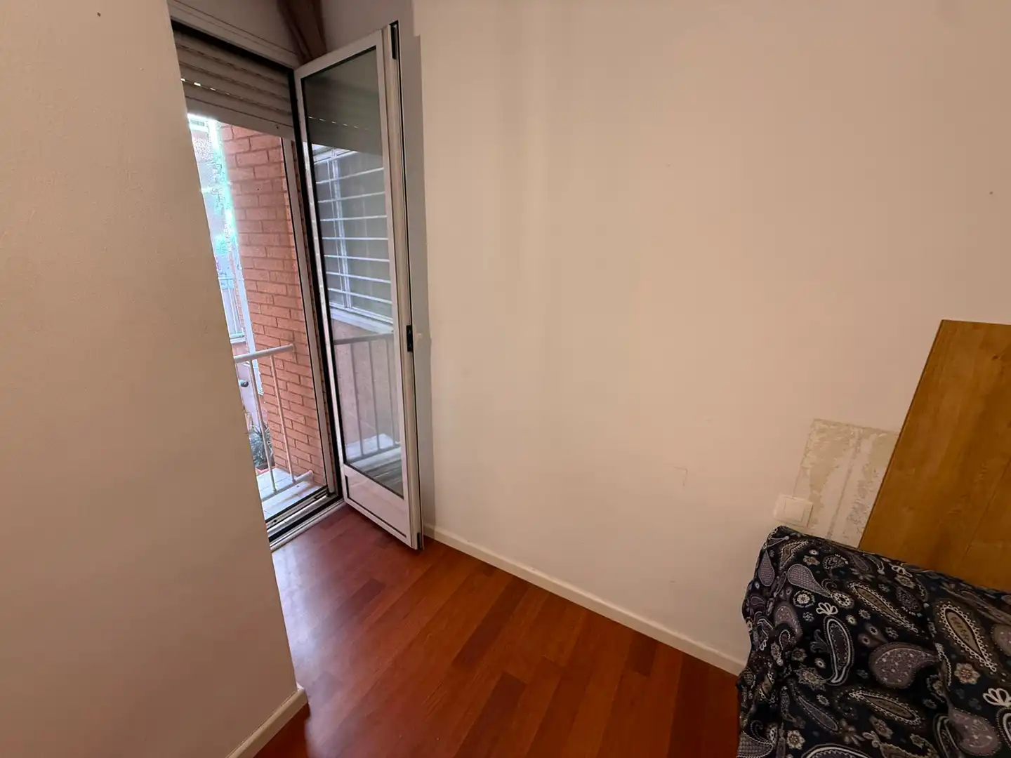 Schlafzimmer von Wohnung zum Verkauf in Cornellà de Llobregat mit Klimaanlage, Heizung und Parkett