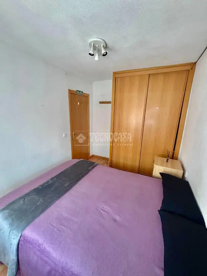 Schlafzimmer von Wohnung zum Verkauf in Madrid mit Klimaanlage, Heizung und Terrasse