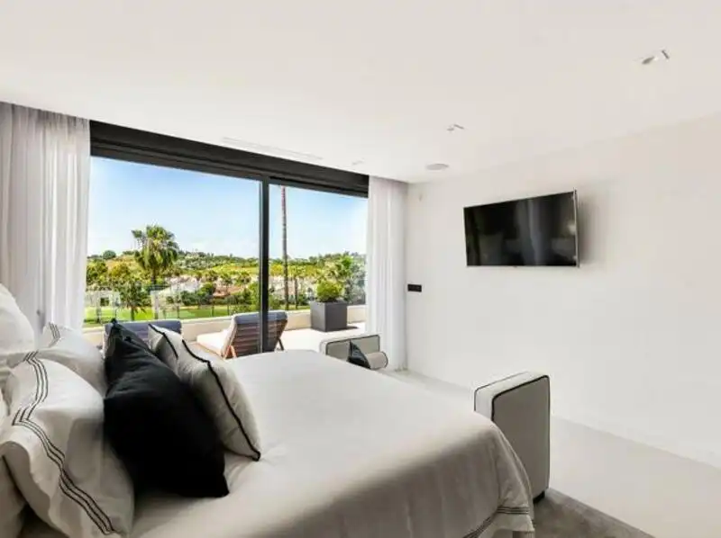 Dormitori de Casa o xalet de lloguer en Marbella amb Aire condicionat, Calefacció i Jardí privat