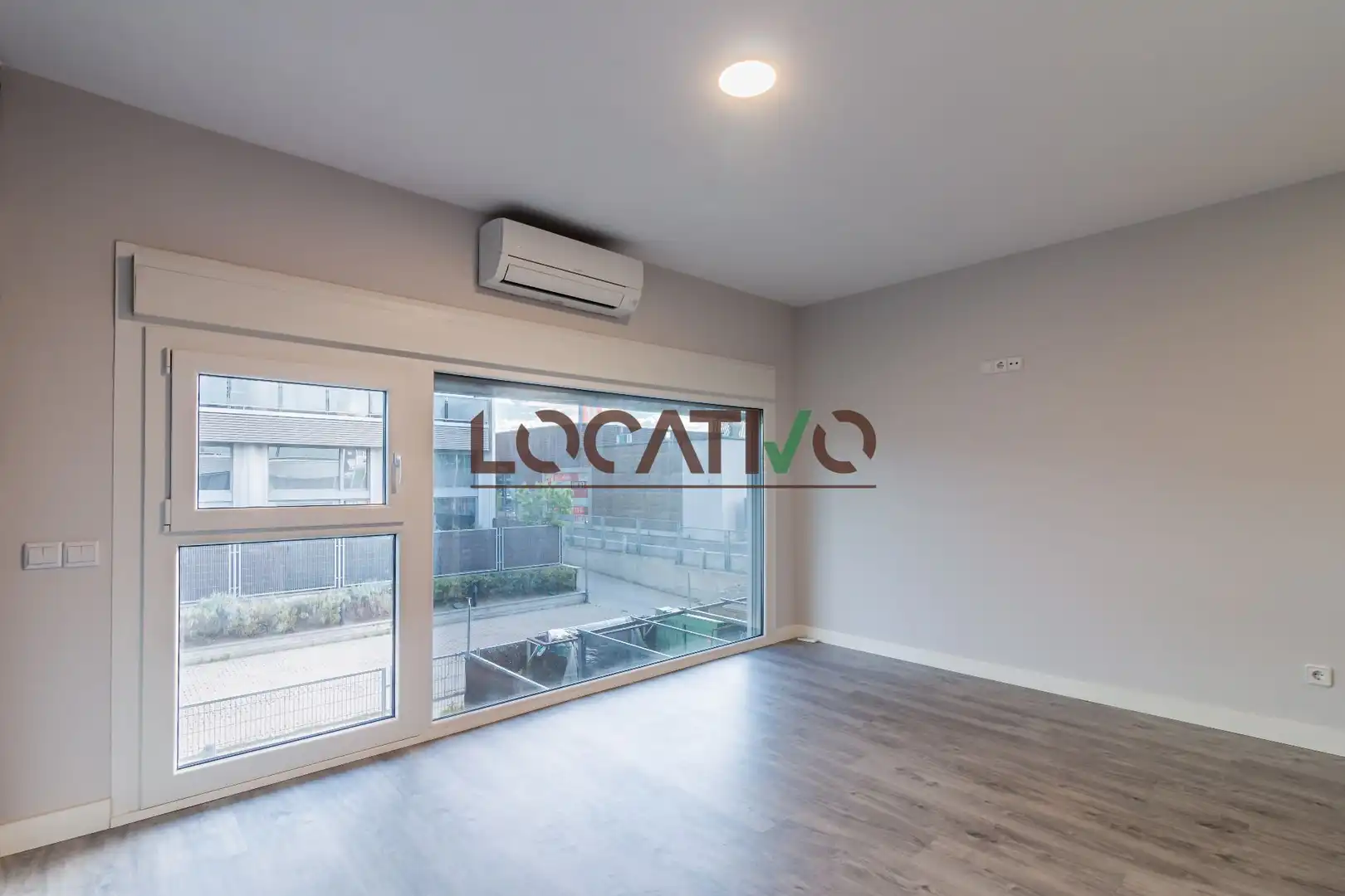 Dúplex en venta en Madrid con Calefacción y Terraza