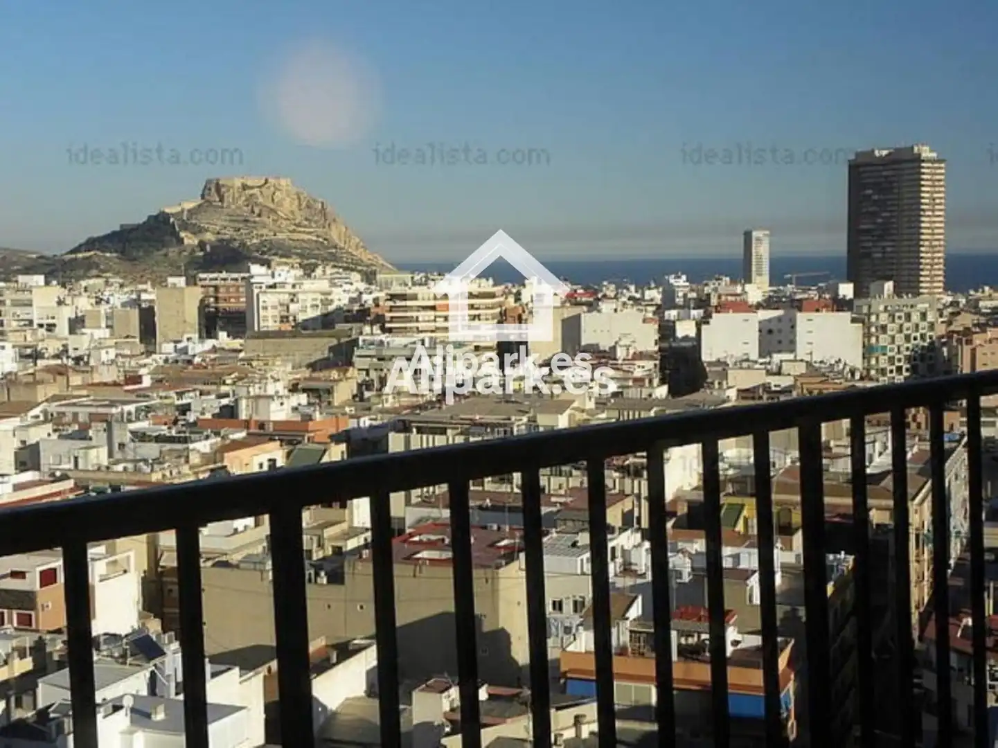 Außenansicht von Wohnung zum Verkauf in Alicante / Alacant mit Terrasse und Möbliert