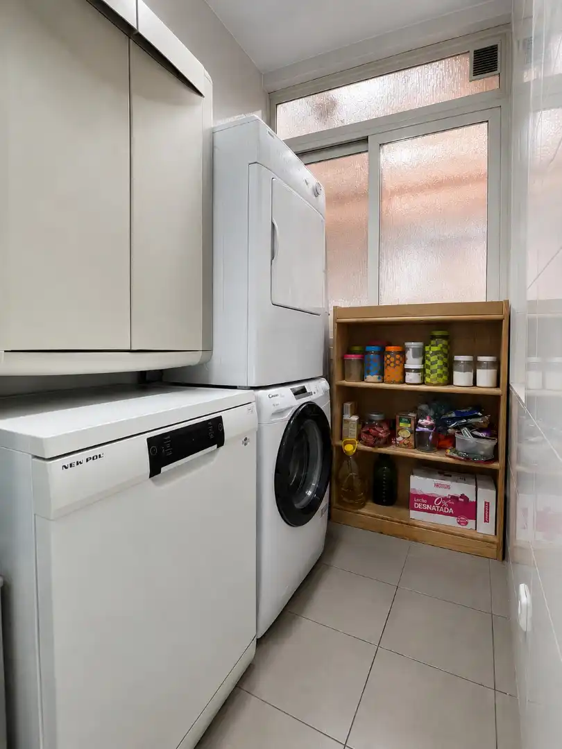 Cocina de Piso en venta en El Prat de Llobregat con Aire acondicionado, Calefacción y Balcón