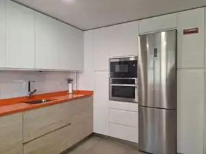 Küche von Wohnung zur Miete in Burgos mit Heizung, Parkett und Terrasse