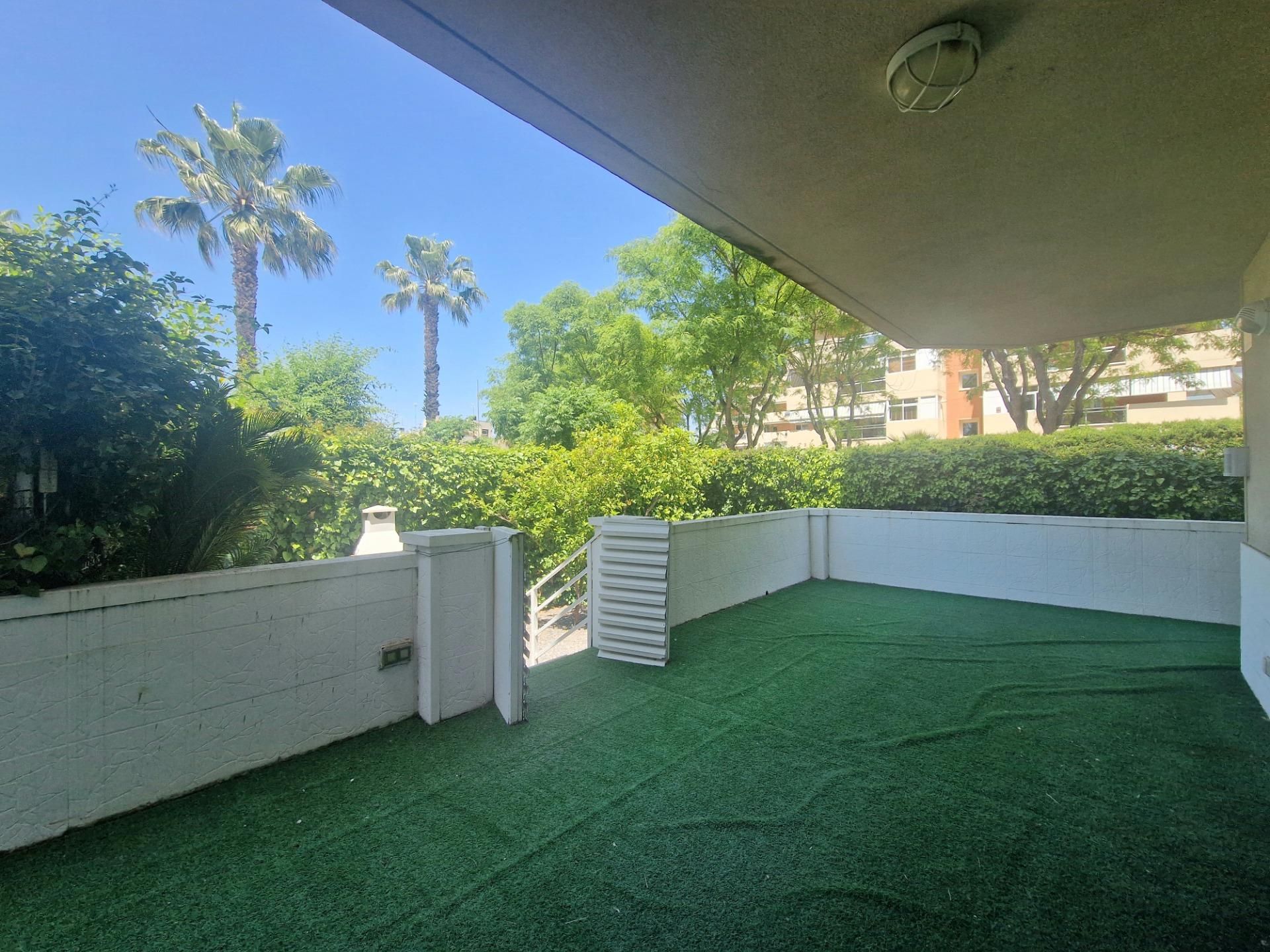 Terrassa de Planta baixa en venda en Salou amb Aire condicionat, Calefacció i Jardí privat