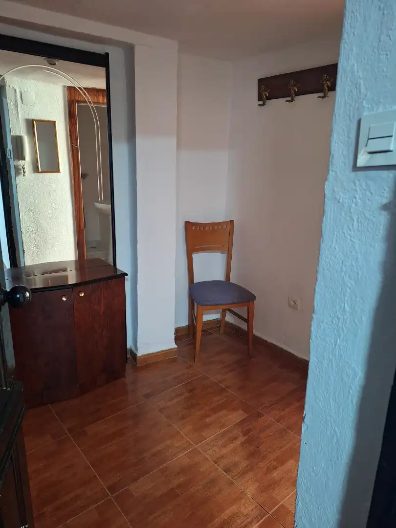 Schlafzimmer von Einfamilien-Reihenhaus zum Verkauf in Granada mit Terrasse, Möbliert und Ofen