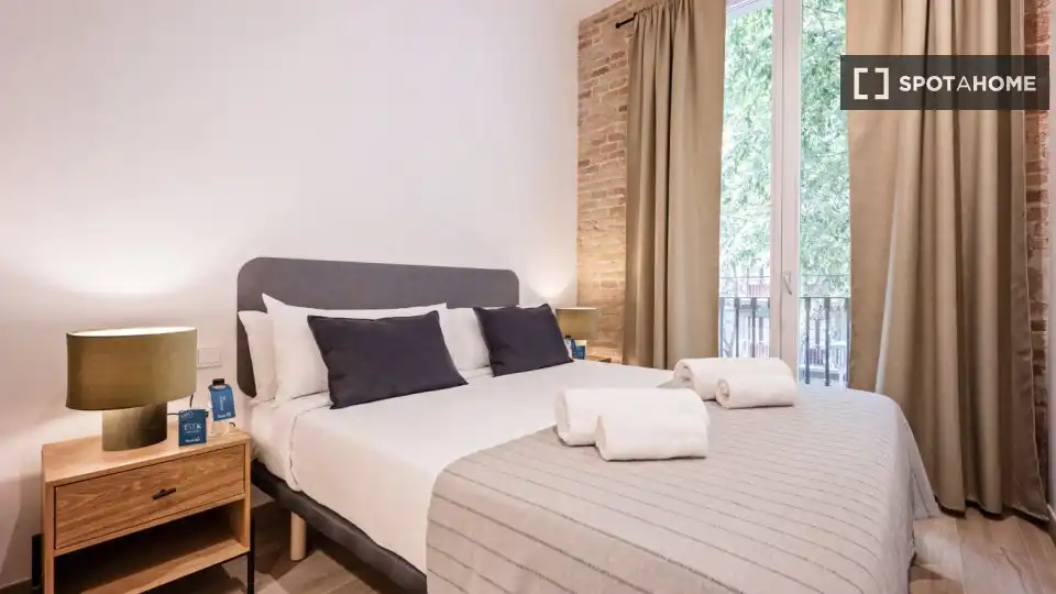 Flat with terrace to rent in Eixample, imagen 6