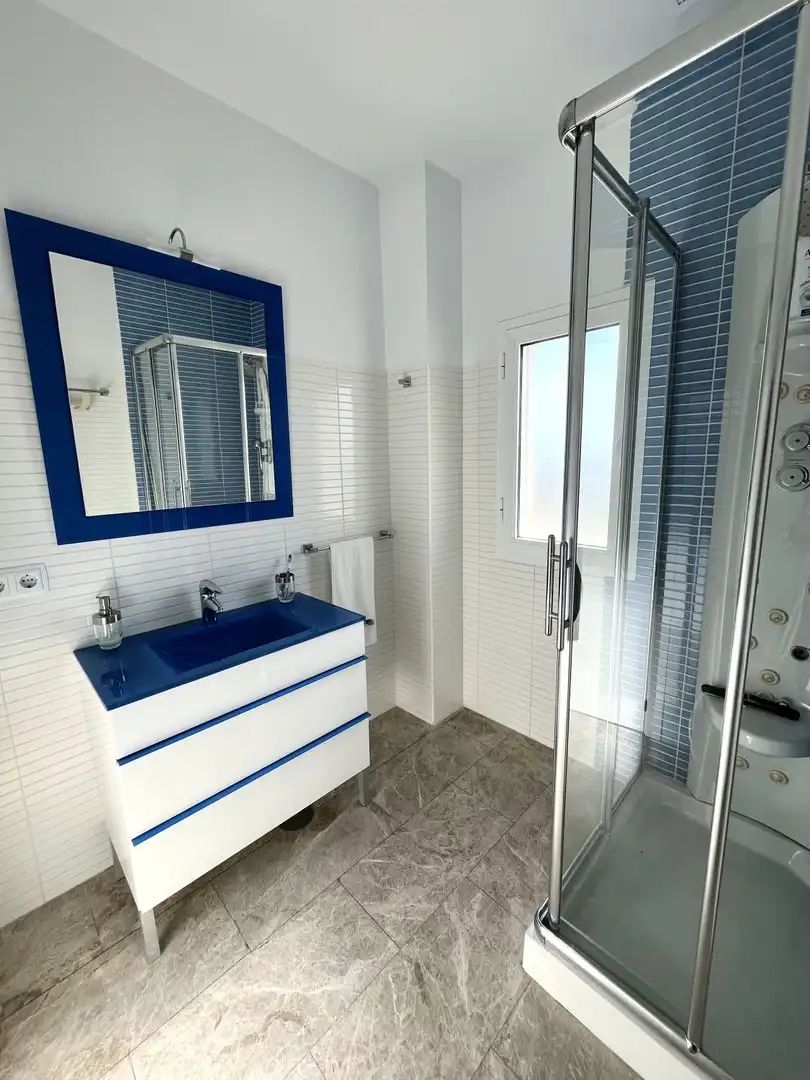 Houses for sale in Parque Atlántico - Ronda este