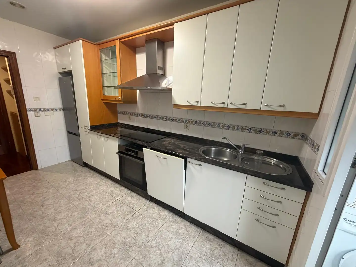 Kitchen of Flat for rent in Lugo  with Heating, Furnished and Oven